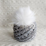 Load image into Gallery viewer, Toque Knitting Kit - Wool Blend
